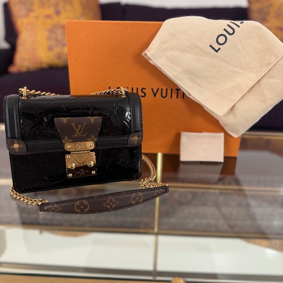 Louis Vuitton Wynwood Monogram Vernis Crossbody/Shoulder - Picture 1 of 8
